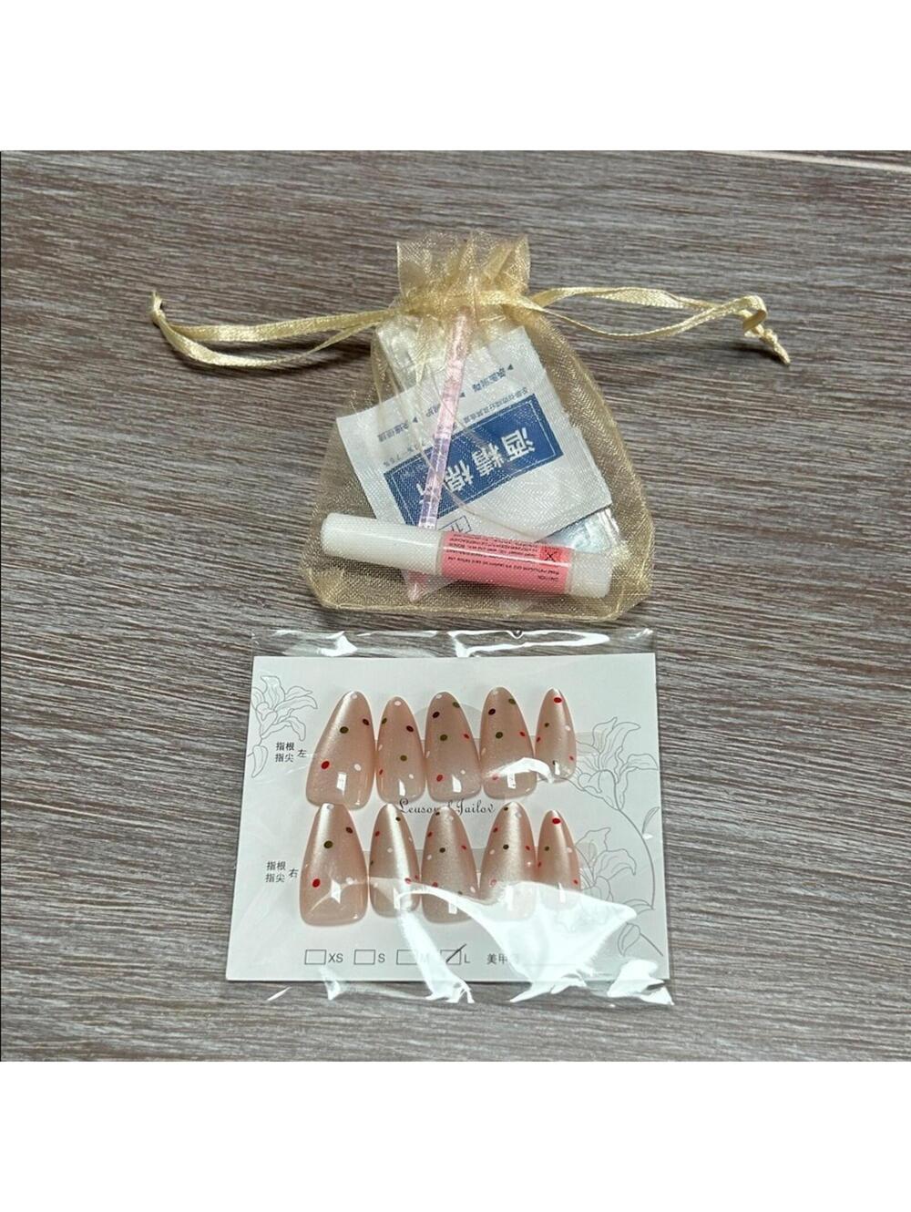 Polka Dot Handmade Press-On Nails Set